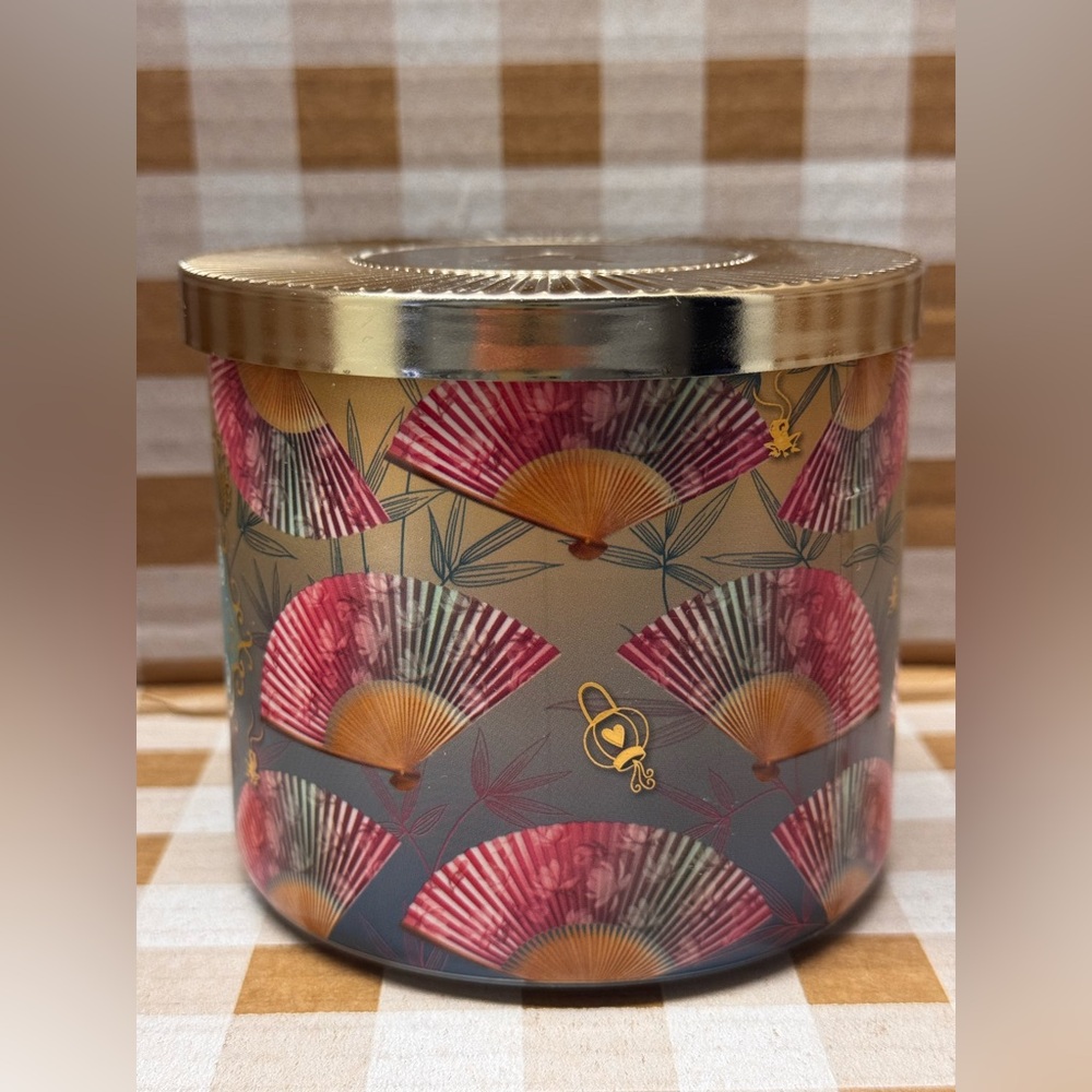 NEW B&BW Disney Princess Mulan 3 wick candle Limited Edition - Picture 4 of 5